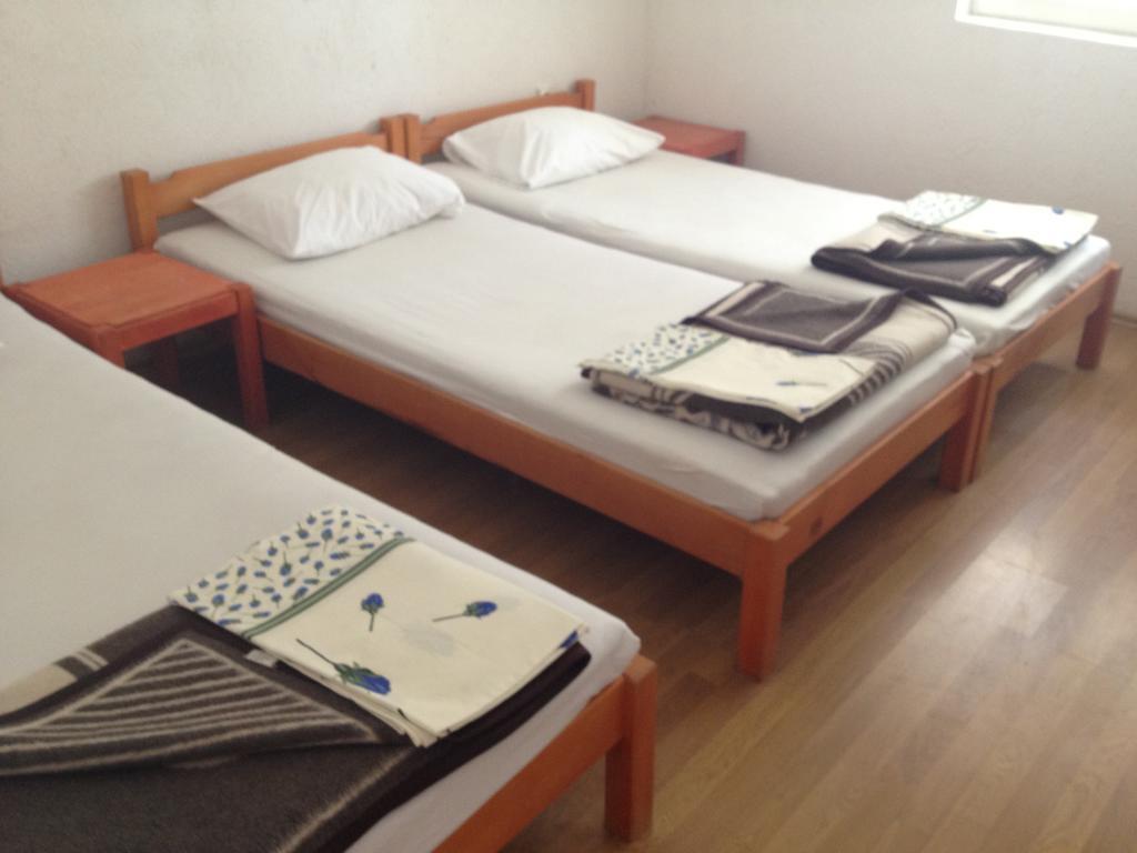 Guest House Lokoski Peštani Cameră foto